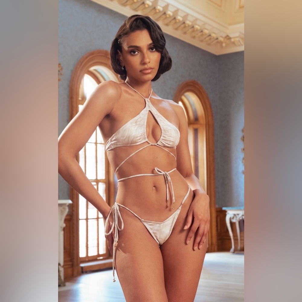 Voight V-kini (bikini set) in Pearl size S
